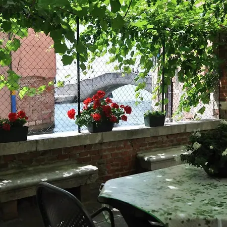 Garden In Biennale * Venedig